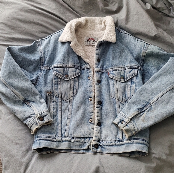 Levi's Jackets & Blazers - Vintage Levi's sherpa jean jacket